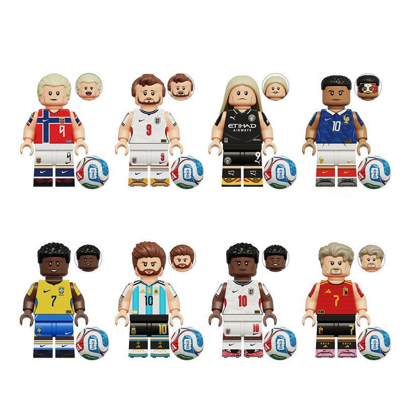 A product display sheet showing eight soccer-themed building block minifigures with matching soccer balls and interchangeable heads, labeled with model numbers XP593 through XP600 and names such as Erling Haaland, Lionel Messi, Jude Bellingham, and Kevin De Braye. The header reads KT1081.