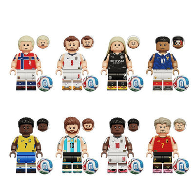 A product display sheet showing eight soccer-themed building block minifigures with matching soccer balls and interchangeable heads, labeled with model numbers XP593 through XP600 and names such as Erling Haaland, Lionel Messi, Jude Bellingham, and Kevin De Braye. The header reads KT1081.